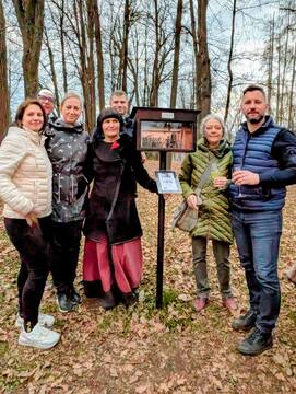 Ustvarjalna moč  razstava v galeriji Frida (13)